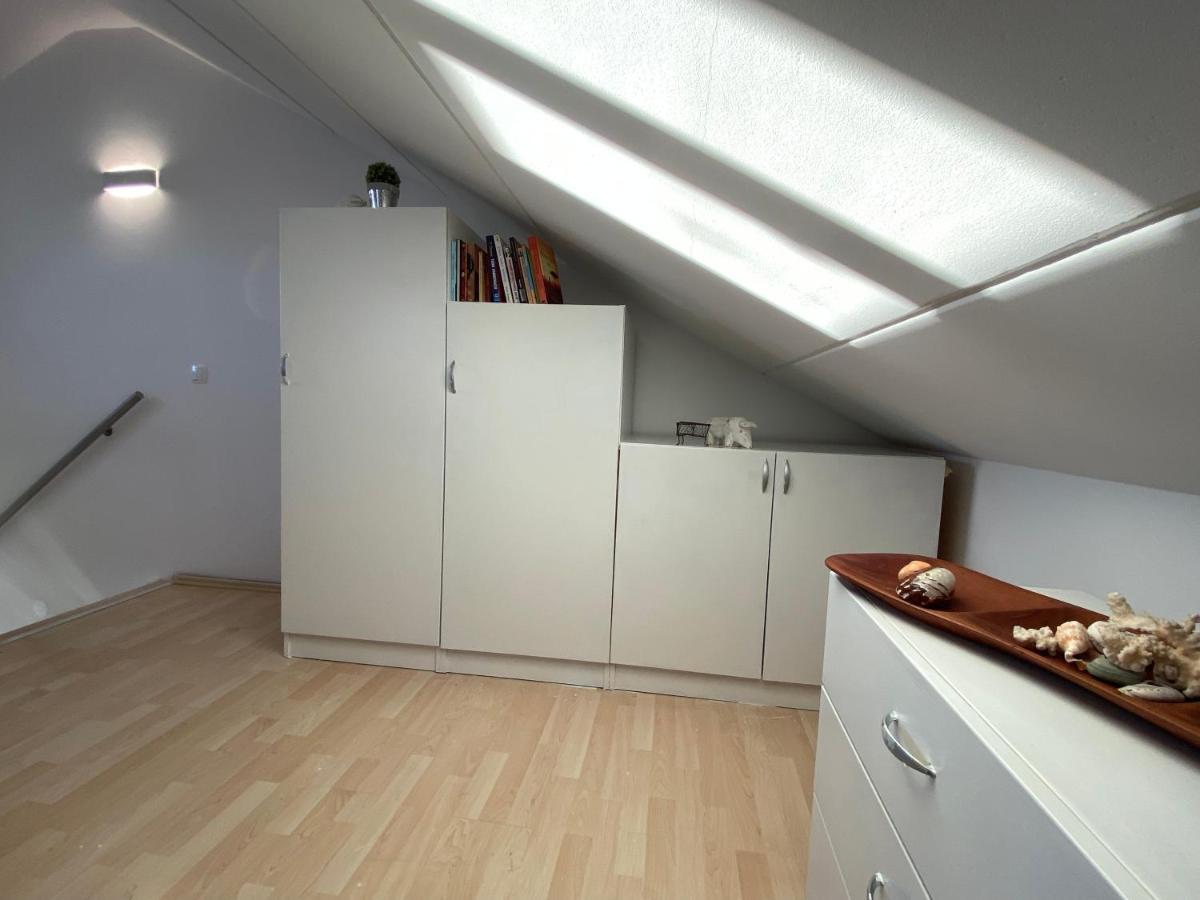 Tanis Ocean Loft Apartment Martinšćica Exterior foto